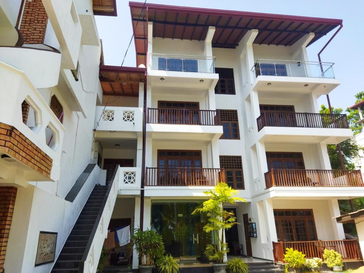 Shanika Beach Inn Tangalle Eksteriør bilde