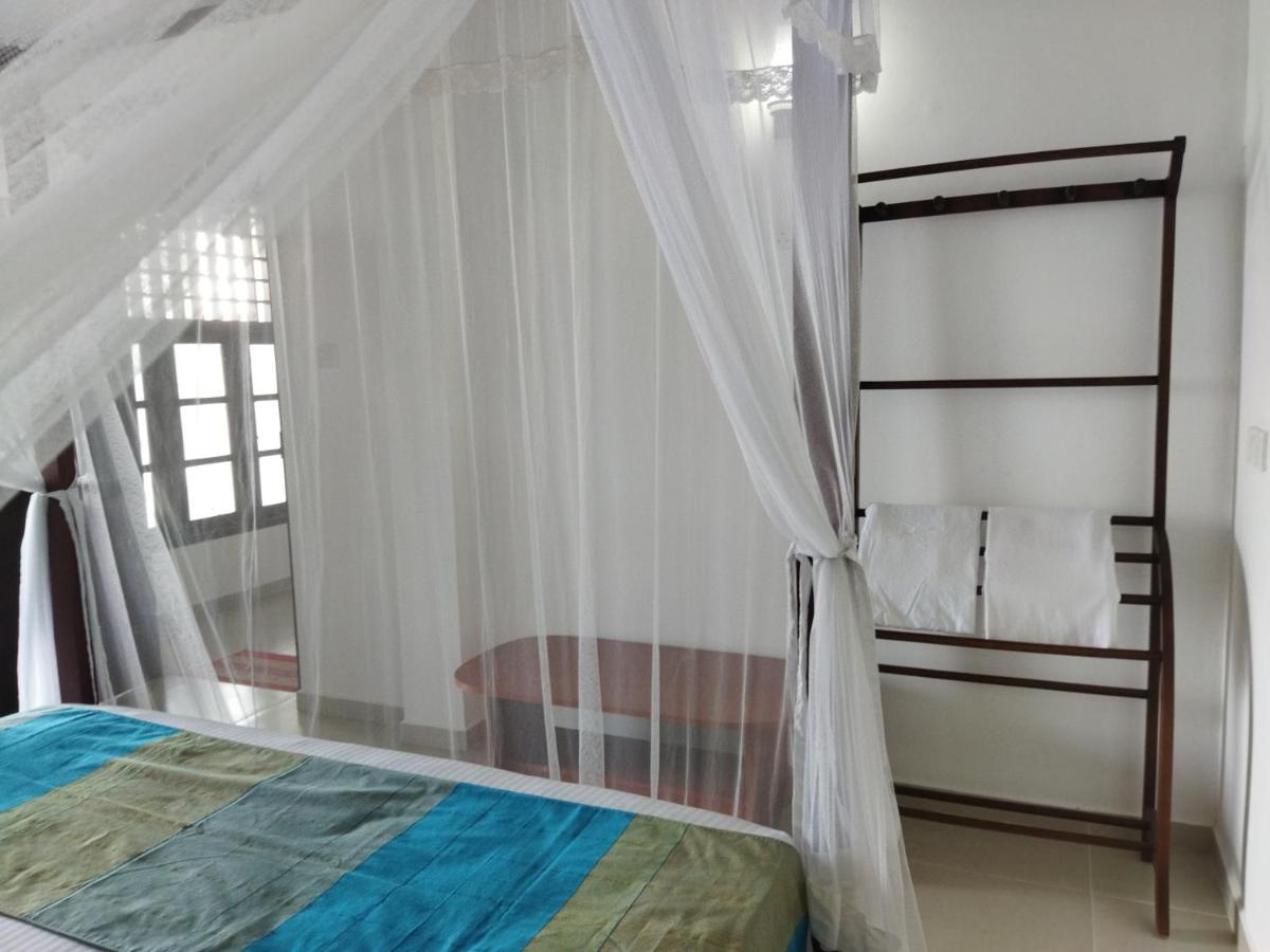 Shanika Beach Inn Tangalle Eksteriør bilde
