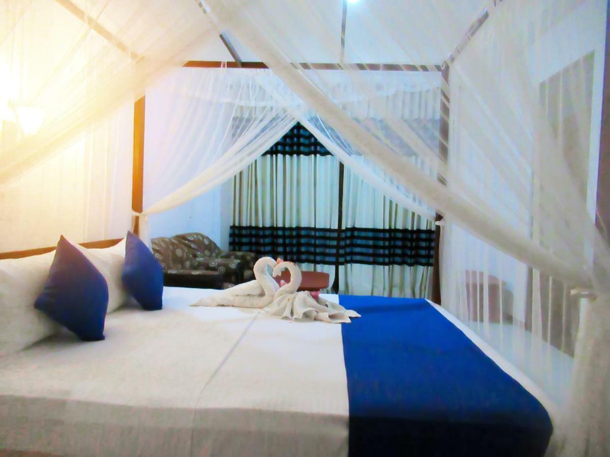 Shanika Beach Inn Tangalle Eksteriør bilde